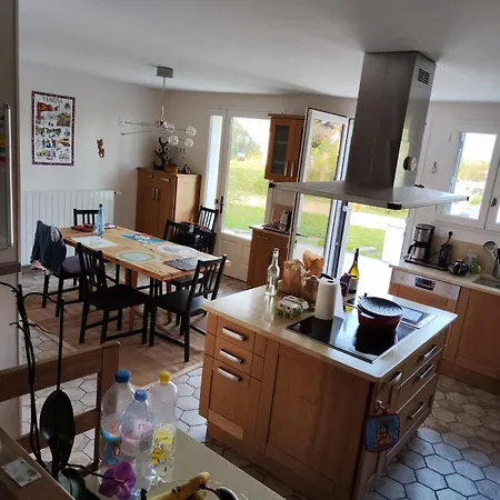 Maison De *